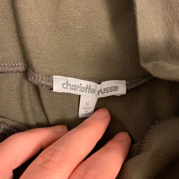 CUTE Army Green BodyCon Skirt 💕 - Picture 2 of 2